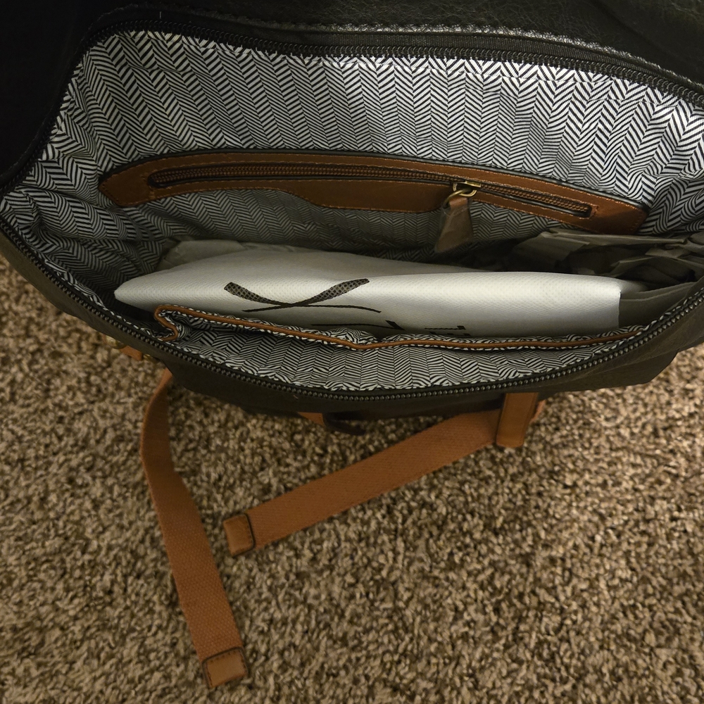 Stylish Black and Brown Men's Backpack - Picture 3 of 3